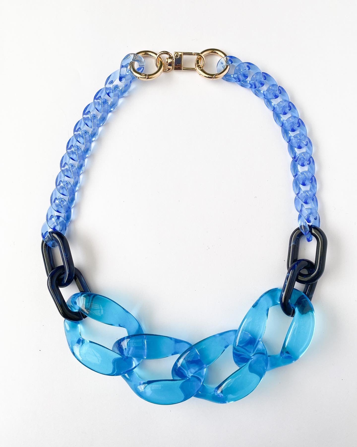 Infinite Colors Billie Necklace - Blue Navy