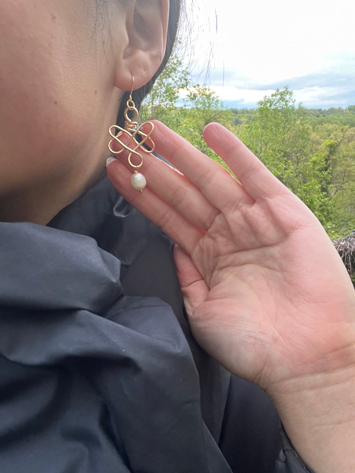 Infinity Knots - Freshwater Pearl Earrings