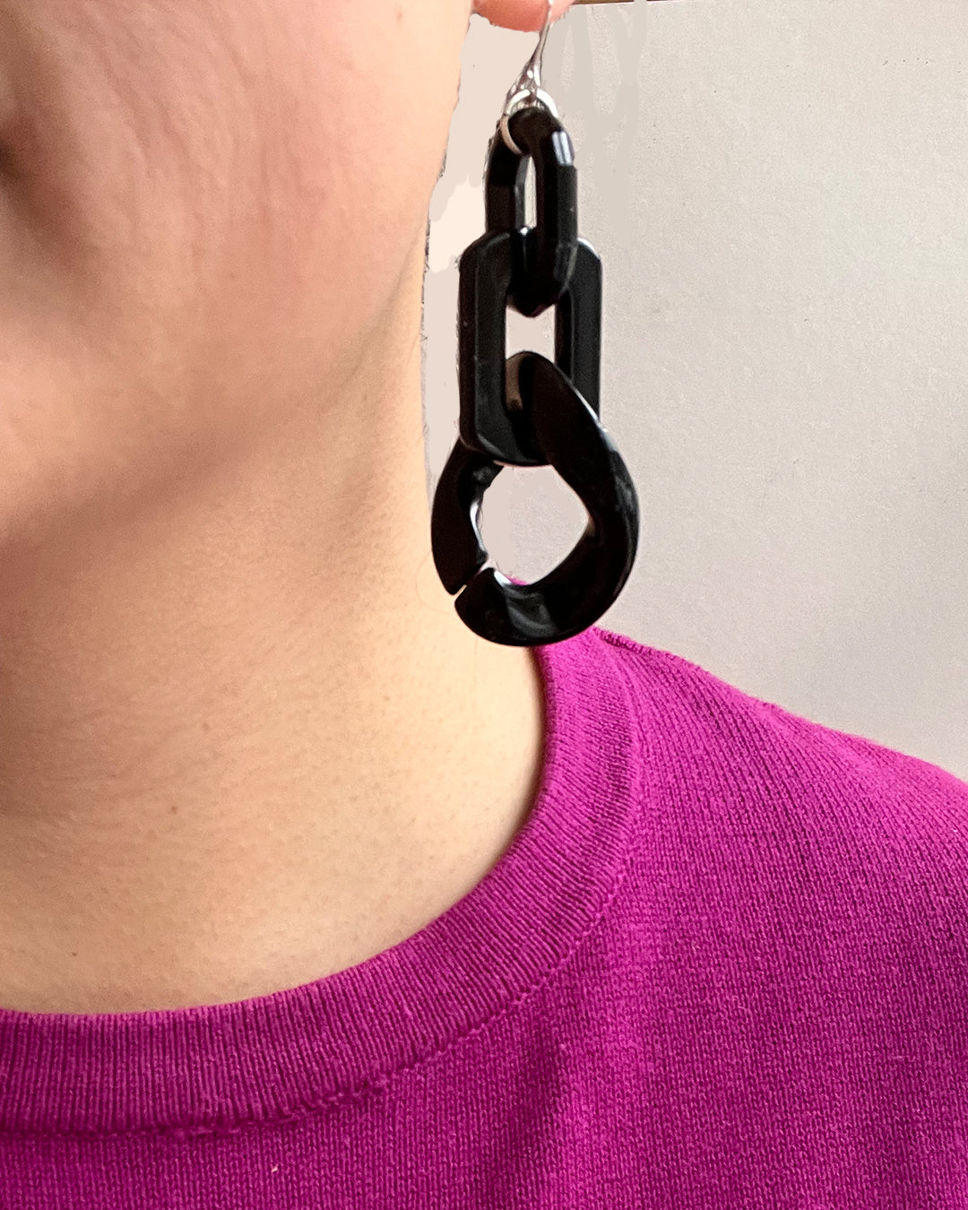 Infinite Colors Black Triple Chain Earrings | cukimber designs