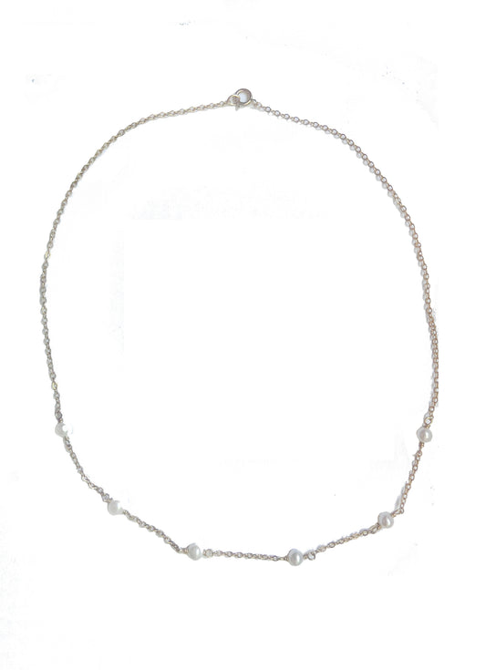 Semifine Pearl Station Necklace | cukimber designs