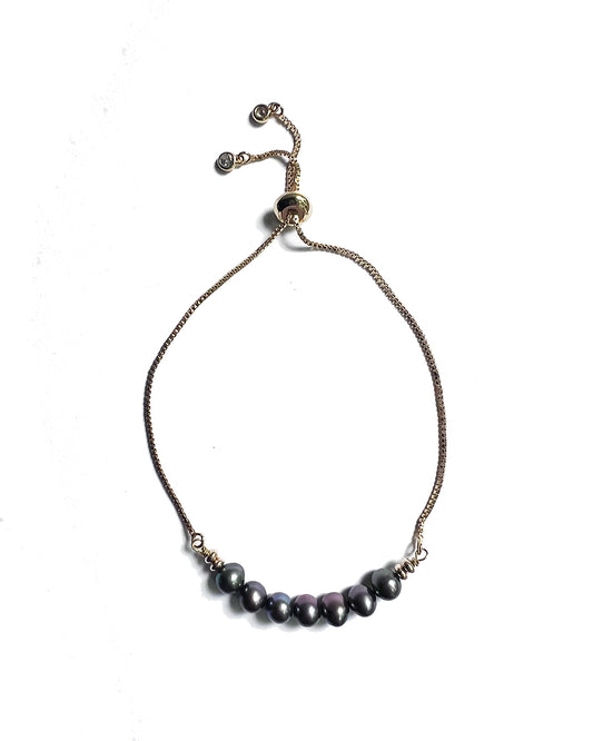 Semifine Black Pearl 18K Bracelet | cukimber designs